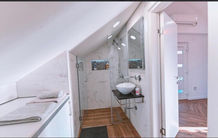 Apartment Milos Belgrade Bilik gambar